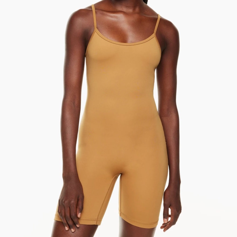 Women’s aritzia romper